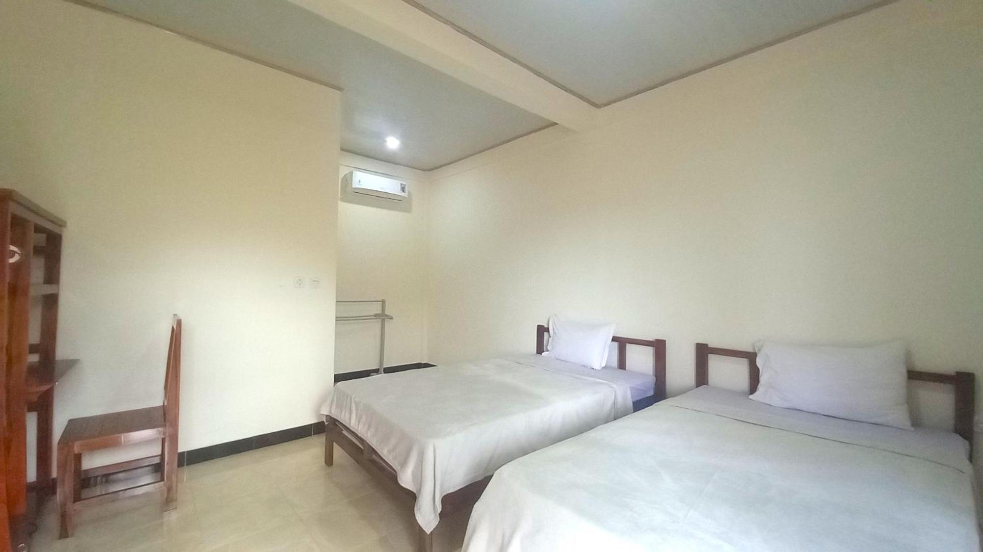 Benedict Guesthouse By Mori Hospitality Labuan Bajo Ngoại thất bức ảnh